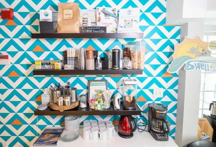 Отель Canalside Inn