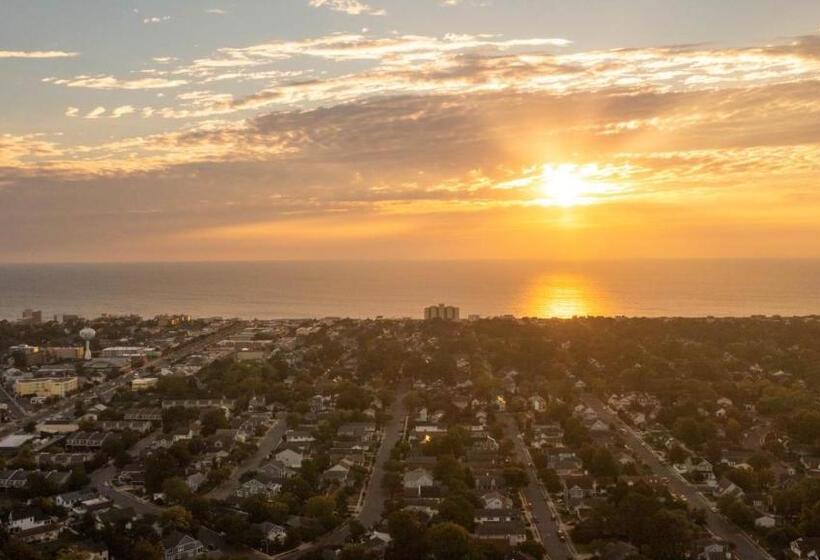 Отель Canalside Inn