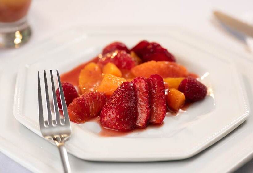 فندق Candleberry Inn On Cape Cod