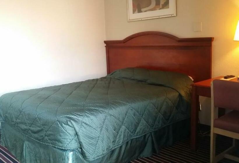 Отель Carpet Inn