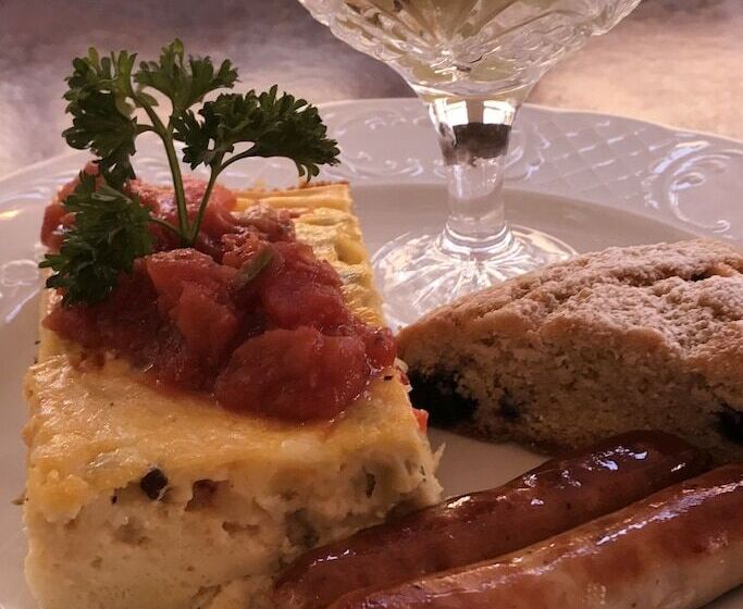 فندق Carriage Way Inn Bed & Breakfast Adults Only   21 Years Old And Up