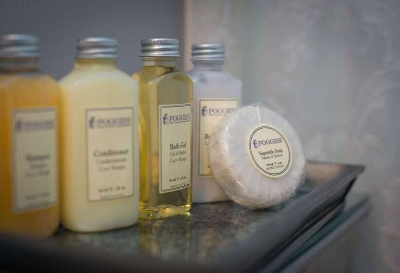 فندق Carriage Way Inn Bed & Breakfast Adults Only   21 Years Old And Up