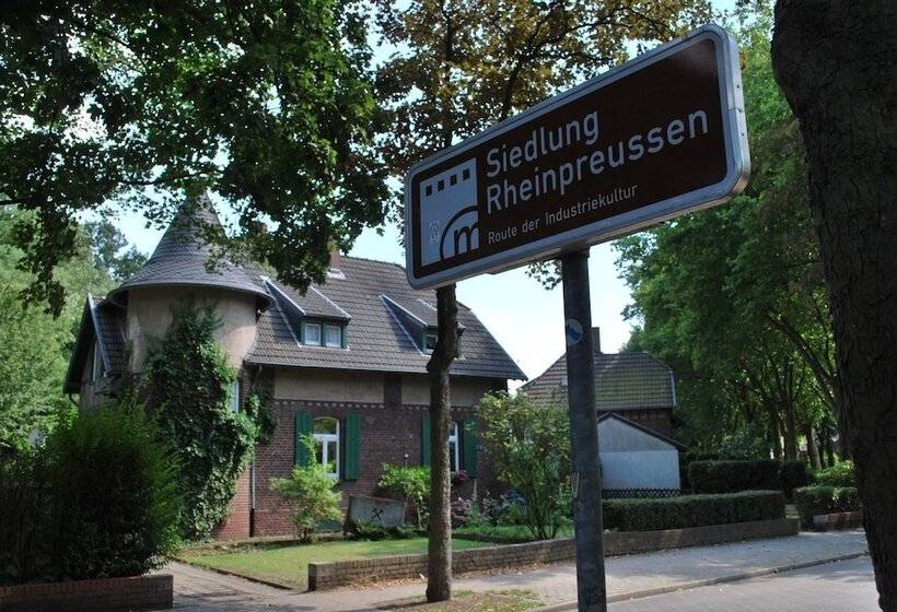 فندق Central Pension