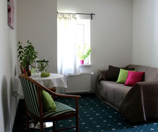 בית מלון כפרי Chojnik