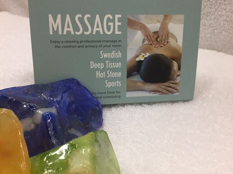 فندق Desert Pearl Inn