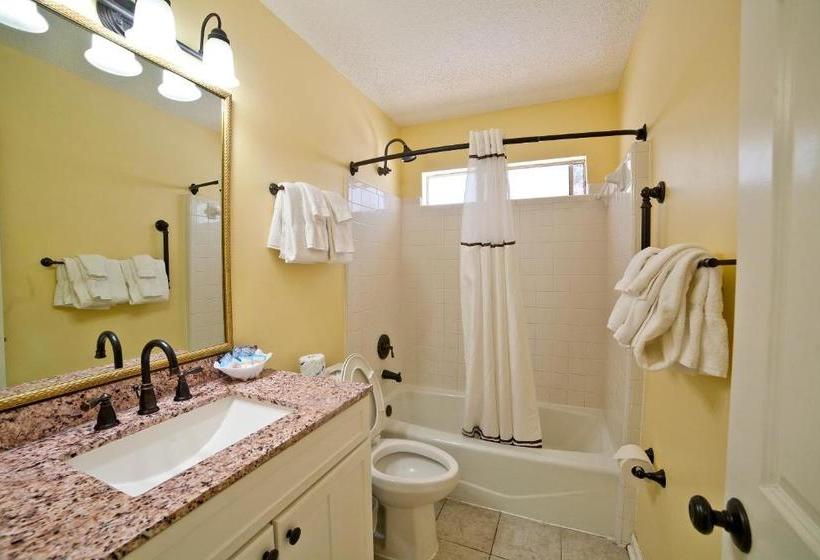 ホテル Desoto Beach Bungalows