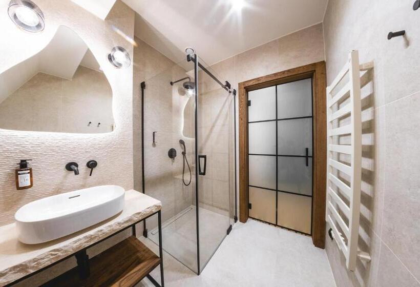 Dwór Bogucin Hotel&restauracja