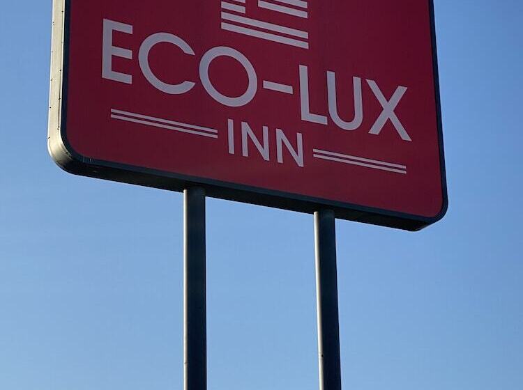 فندق Eco Lux Inn Norfolk