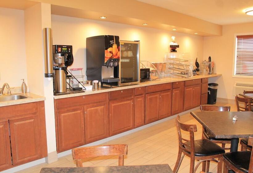 فندق Eco Lux Inn Norfolk