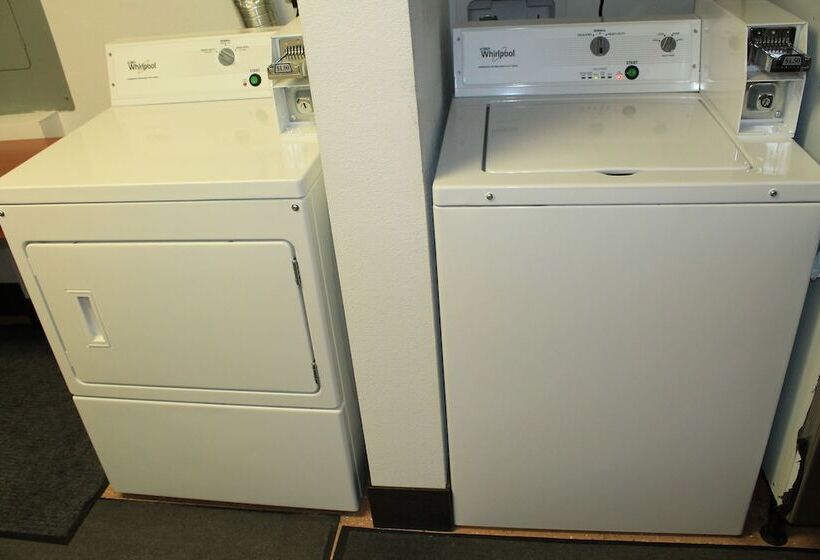 فندق Eco Lux Inn Norfolk