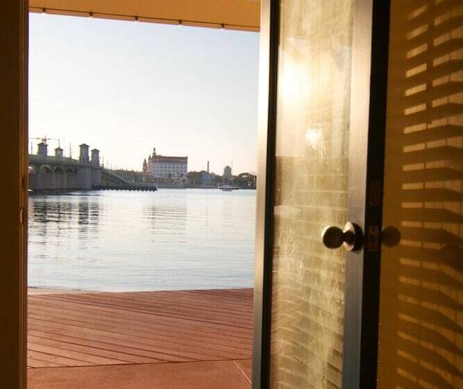 فندق Edgewater Inn   St. Augustine