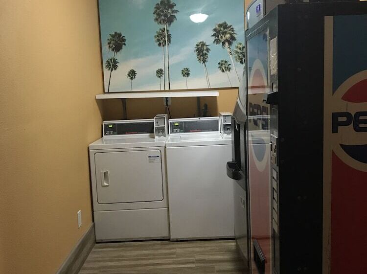 فندق El Rancho Dolores At Jt National Park