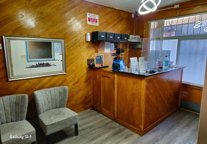 Отель European Hostel