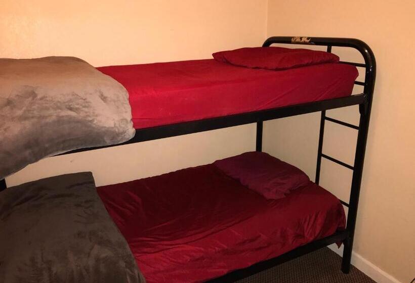 Отель European Hostel