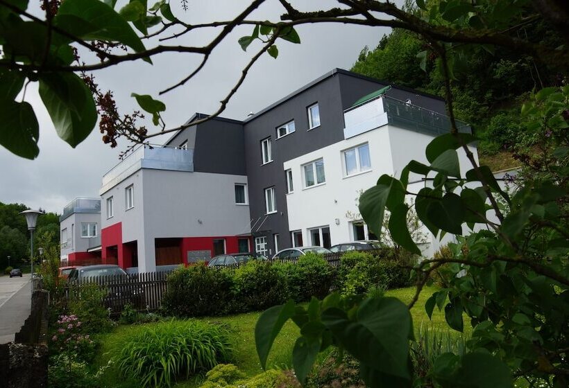 فندق Frühstückspension Paradiesgartl