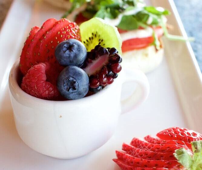 هتل Gallatin River Lodge