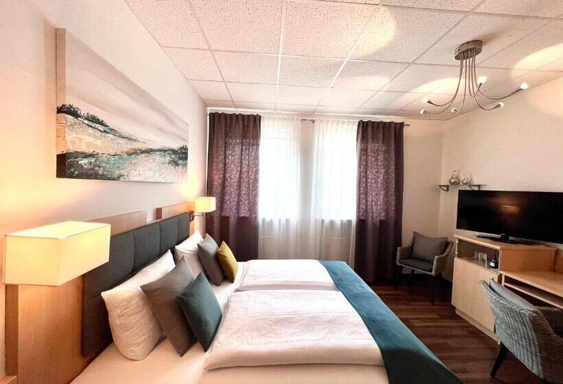 فندق Garni Am Obsthof Gbr