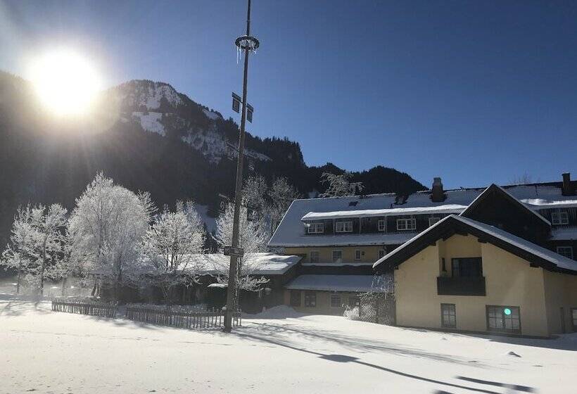 هتل Gasthof Im Wiesengrund