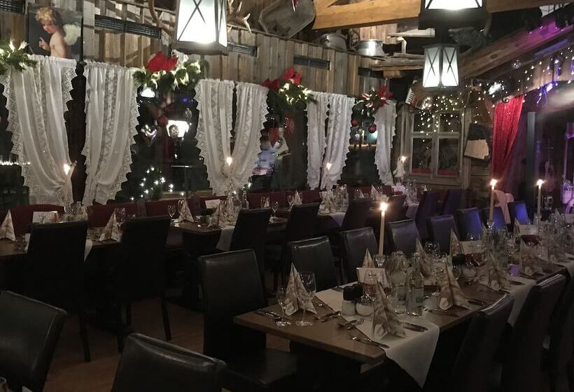 Отель Gasthof Im Wiesengrund