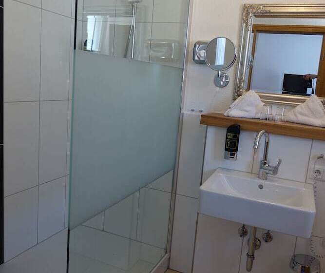 Отель Gasthof Im Wiesengrund