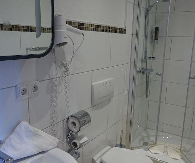 Отель Gasthof Im Wiesengrund