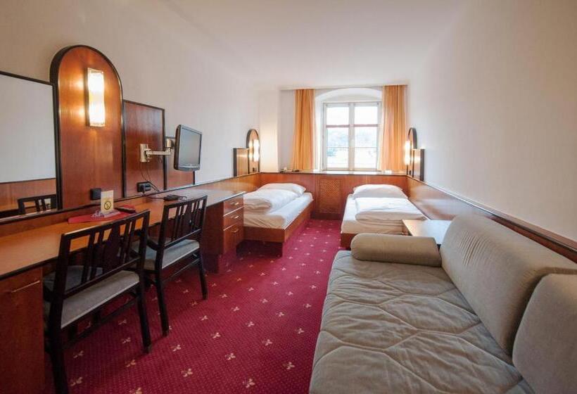 בית מלון כפרי Gasthof Sonne