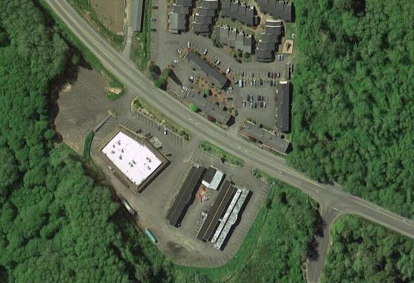 فندق Oceans Inn & Suites