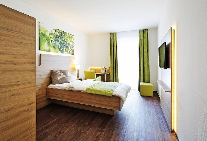 Отель Green Deer Bavarian