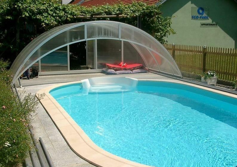 בית מלון כפרי Gästehaus Kristall   Familie Gangl