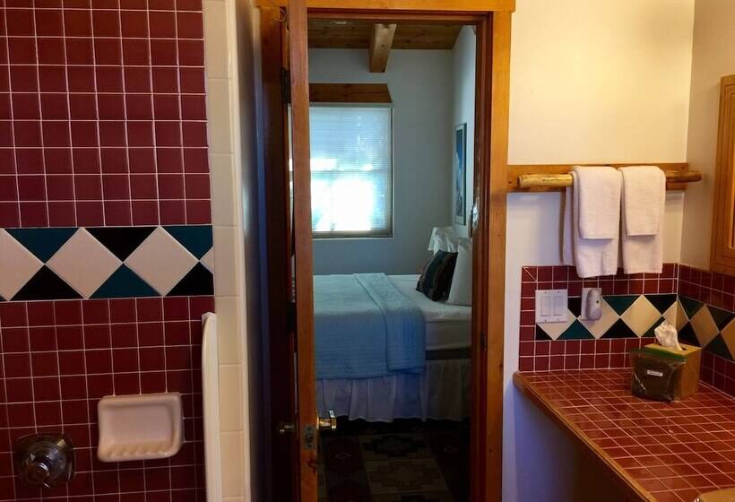 酒店 Guadalupe Inn