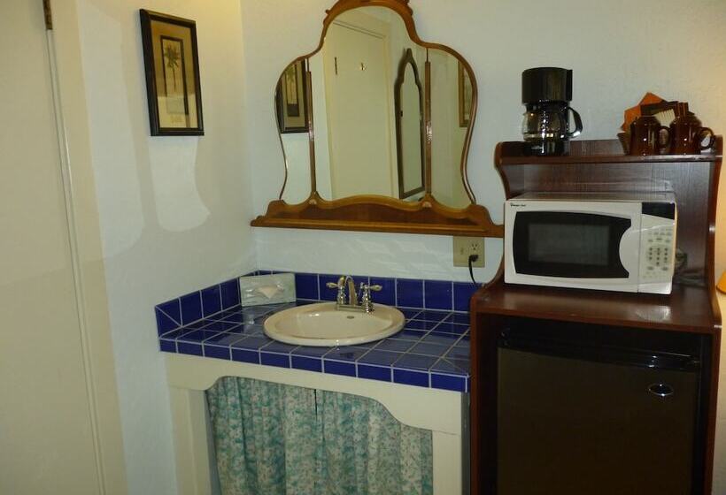 ホテル Harbor Inn