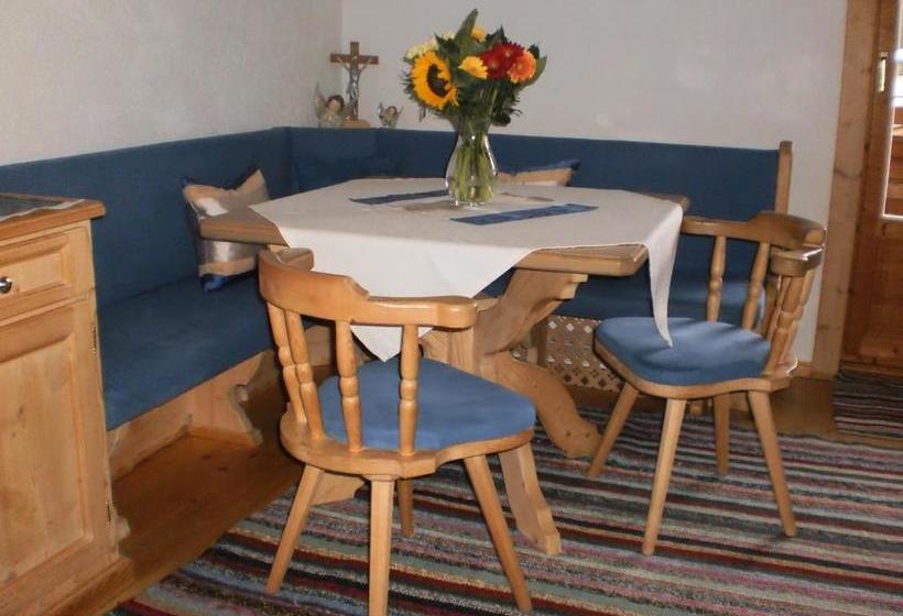 ホテル Haus Hotter