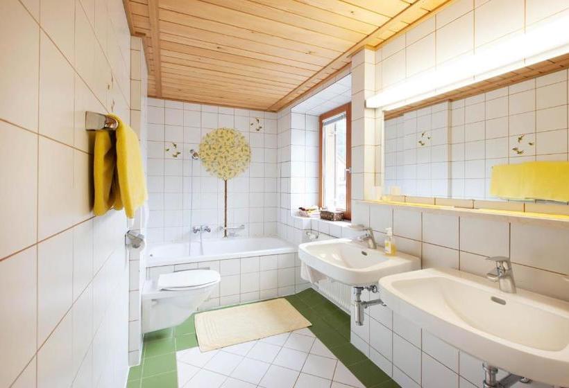 فندق Haus Isabella