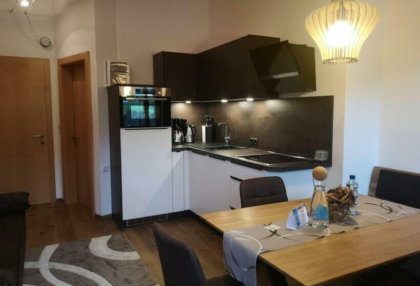 Отель Haus Kristall