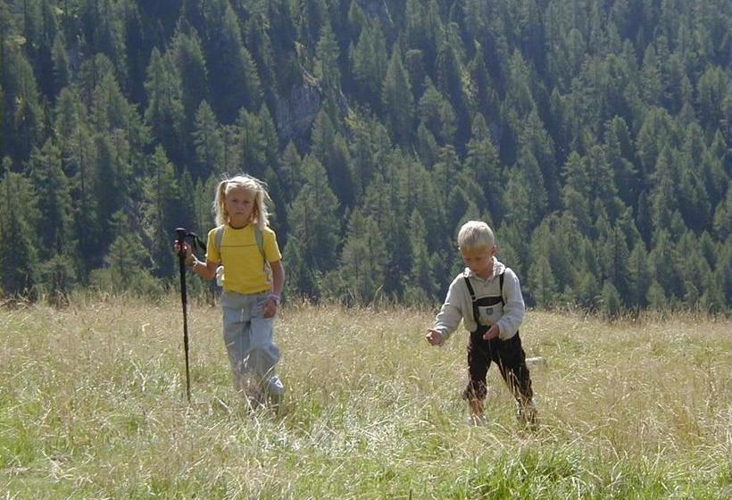 ホテル Haus Nadja