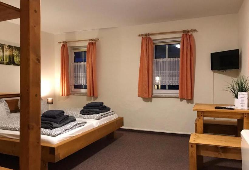 فندق Hostel Ziegenrück