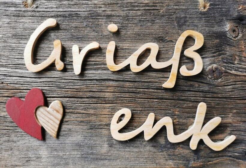 호텔 Häus`l Am Ruan