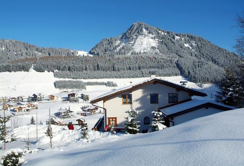 호텔 Häus`l Am Ruan