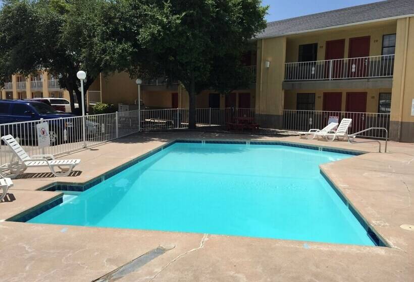 فندق Inn Of The Conchos