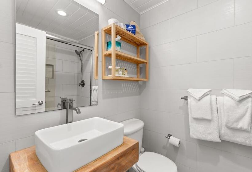 酒店 Inn On The Beach