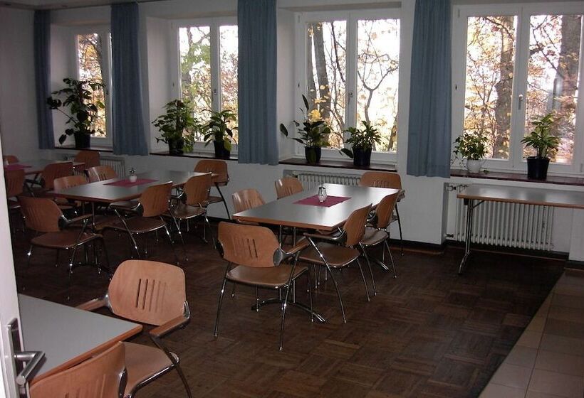 فندق Jugendherberge Aachen