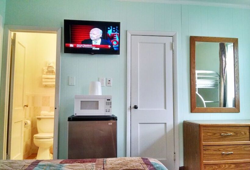 בית מלון כפרי Key West