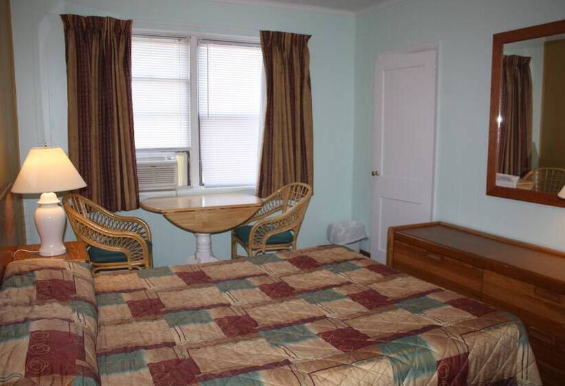 בית מלון כפרי Key West