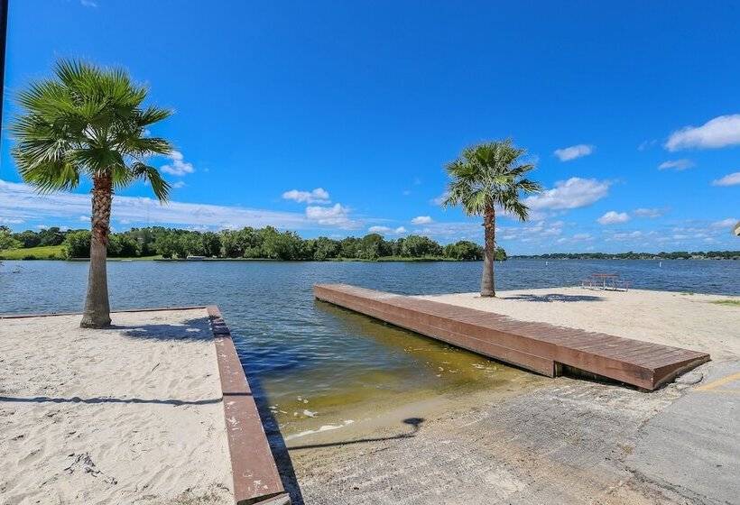 فندق Lake Conroe Rv & Camping Resort