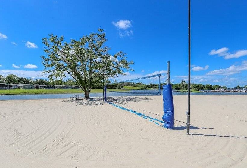 فندق Lake Conroe Rv & Camping Resort