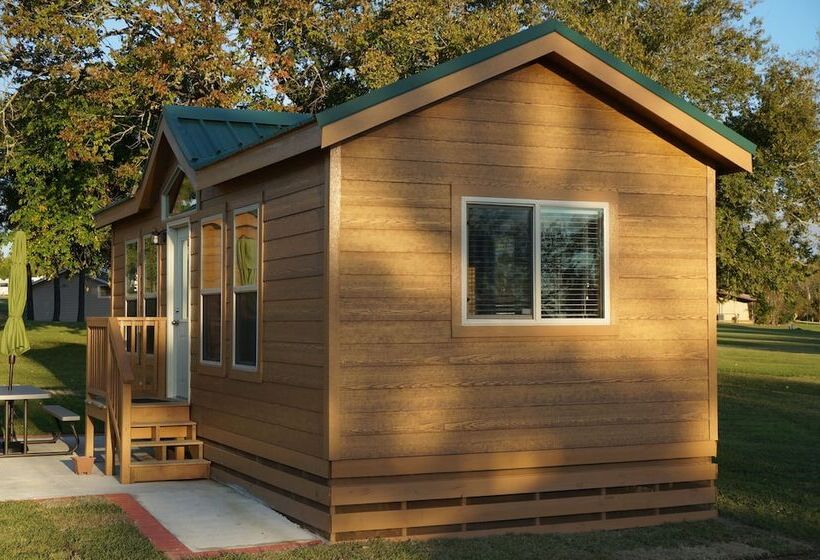 فندق Lake Conroe Rv & Camping Resort