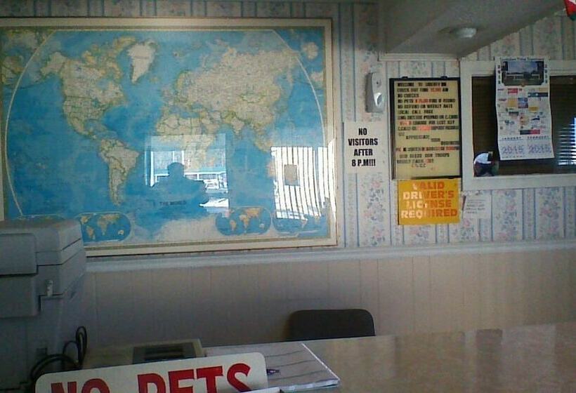 בית מלון כפרי Liberty Inn