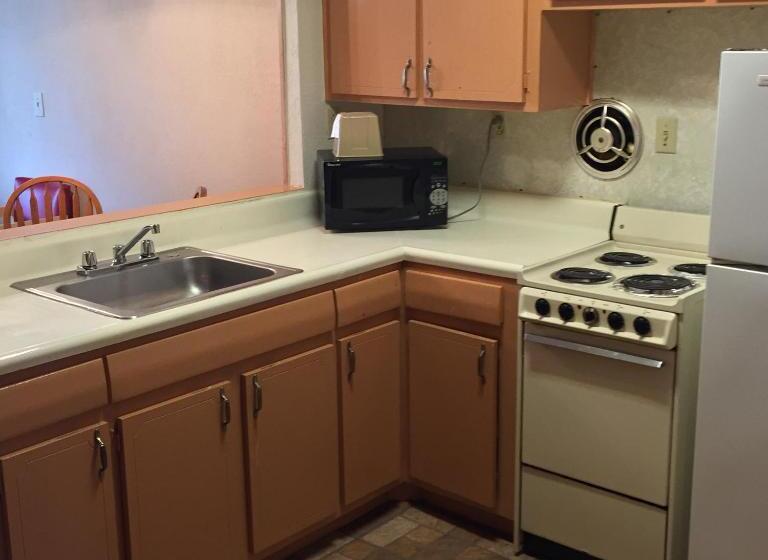 호텔 Macthrift Motor Inn