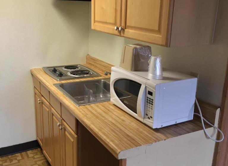 호텔 Macthrift Motor Inn