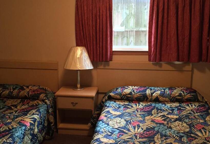 호텔 Macthrift Motor Inn